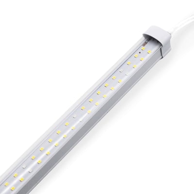 LEDlife Max-Grow 2.0 vækstarmatur med fuldt spektrum, hvidt og aflangt med synlige LED-dioder.