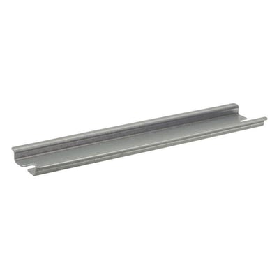 Enkel Fibox MIV5 DIN-skinne i aluzink, 35 x 50 mm, vist fra siden for at fremhæve dens profil og materiale.