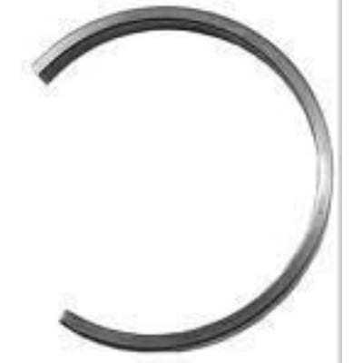 SKF afstandsring FRB 3.5/85, en C-formet metalring fremstillet til præcis justering i industrielle applikationer.