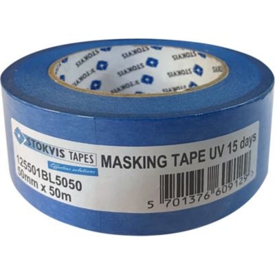 Stokvis UV tape, 50 mm x 50 m, en rulle blå maskeringstape med hvid etiket, der viser produktinformation og stregkode.