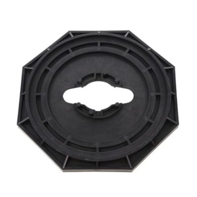 Isiflo universel bæreplade i sort genbrugsplast til gadedæksler med et ottekantet design og centreret udskæring.