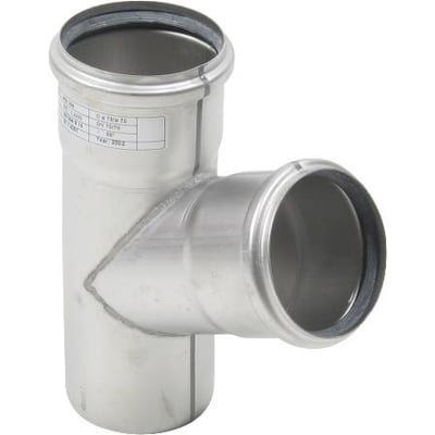 Blücher EuroPipe rustfri (AISI 304) grenrør 68° med synlig mærkat, der angiver model og produktionsår.