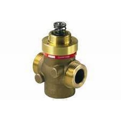 Danfoss VM2-25 tovejventil i messing med udvendigt gevind, DN 25 mm og kvs 6,3 m³/h, vist på hvid baggrund.