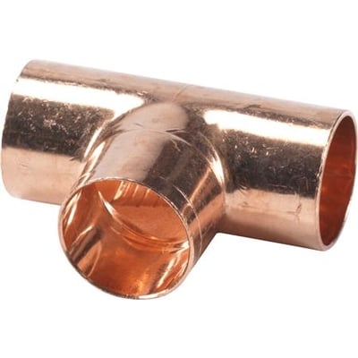 Lodde-T-stykke i ubehandlet kobber med muffer til 28mm hovedrør og 2 x 22mm afgreninger, med 90 graders vinkel.