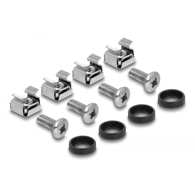 Nærbillede af fire rackmøtrikker og skruer, klar til montering i et 19" rackskab.