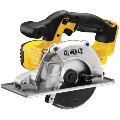 DeWalt 18V metalrundsav med 43mm klingediameter og robust stålsko, vist med gult og sort ergonomisk håndtag.