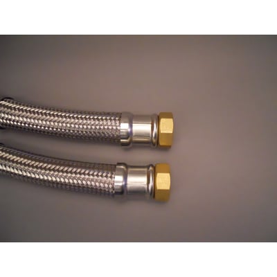 Neoperl EPDM kedelslange med rustfri flet og 1 1/4" messing omløbere, vist parallelt på grå baggrund.