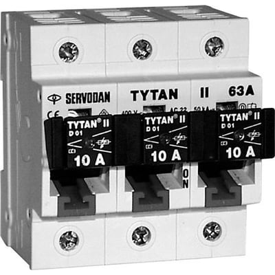 Niko Tytan serie 3-polet gruppesikringsskab med 10A sikringsskuffer og synlig kontaktstilling.