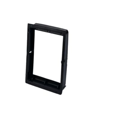 Duka kondensmuffe 150x150 mm, type 213, set fra en vinkel der viser dens firkantede form og klik-system til nem montage.