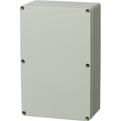 Fibox montagekasse i grå ABS plast, 250x160x90mm, med synlige skruer på låget og siderne på hvid baggrund.