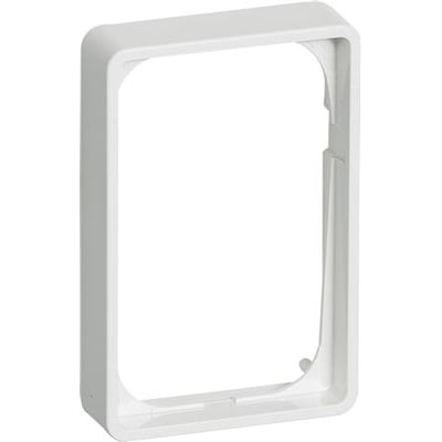 Hvid LK FUGA Baseline 50 forhøjet ramme i 1½ modul bredde med 14 mm dybde, vist forfra på hvid baggrund.