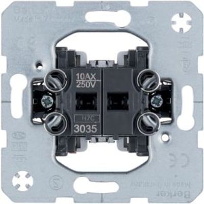Detaljeret billede af Berker kroneafbryderindsats med fokus på mærkning: 10AX 250V, H7C 3035, Made in Germany.