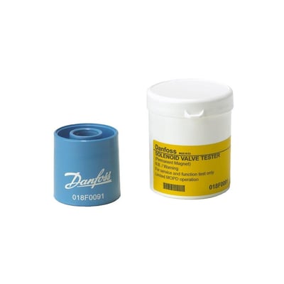 Danfoss permanent magnetisk spole til magnetventiler, vist med emballage og klar tekst om "Solenoid Valve Tester".
