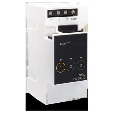 Niko digitalt potentialefrit inputmodul 550-00210 fra Home Control-serien med status-indikator og tre nummererede knapper.