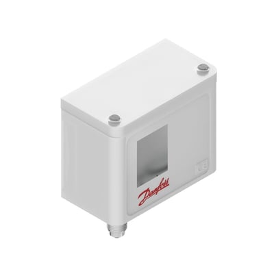 Danfoss KP5 pressostat for høyt trykk med hvitt kabinett, rød logo og gjengetilkobling, sett skrått forfra.