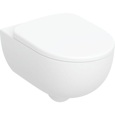 Geberit Selnova Premium hængetoilet i hvid porcelæn med lukket toiletsæde monteret på en hvid væg.