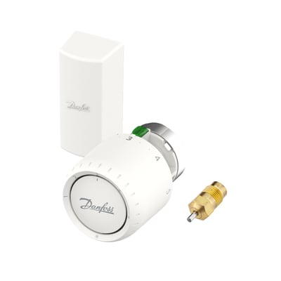 Danfoss Aveo servicetermostat med fjernføler, 2m kapillarrør, og messingventil, indstillet til 7-26°C.