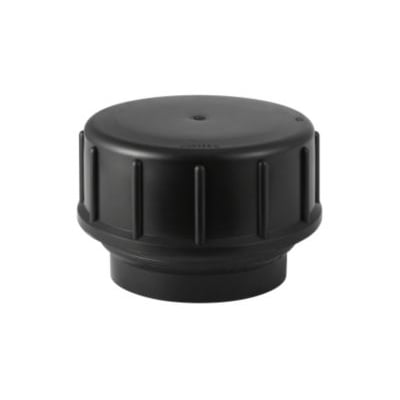 Svart Geberit PE-HD endemuffe på 75 mm med bred, ribbet hette, sett skrått forfra.