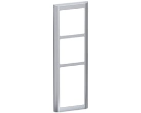 LK FUGA Soft 63 lodret designramme i stålmetallic med plads til 3½ modul, moderne og minimalistisk design.