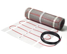 Danfoss DEVImat™ 150T varmemåtte til gulvvarme, 50 cm x 16 meter, med 150W/m² effekt og 230Vac spænding.