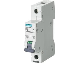 Siemens automatsikring 13A, 1P, C-karakteristik og 6kA brydeevne, hvid med gråt håndtag.
