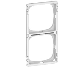 LK FUGA teknisk monteringsramme i hvid plast, designet til 2 moduler med en lys grå farve.