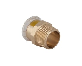 Geberit Mapress kobberovergang for gass med 18 mm pressmuffe og 1/2-tommers utvendig gjenge, sett skrått forfra.