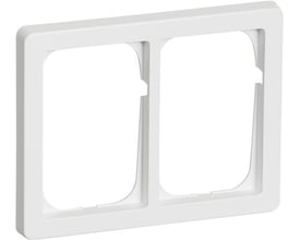 LK FUGA Baseline 63 vandret dobbelt ramme i hvid, viser to 1½ modul åbninger på en ren hvid baggrund.