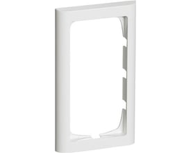 LK FUGA Softline 63 lodret ramme i hvid med 1x2 modul størrelse og afrundede kanter, set forfra på hvid baggrund.
