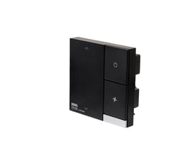 LinkedGo Smart HVAC termostat ST802-B 'Powered By Shelly' i sort plast med ikoner for tænd/sluk og blæserfunktion.