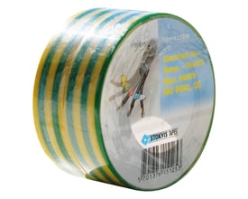 Stokvis gul/grøn PVC-tape, 15 mm x 10 m, 2 stk i plastemballage, tydeligt mærket med specifikationer.