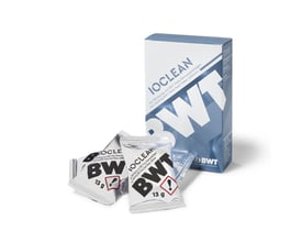 Fire stk BWT IO clean rengøringstabletter i individuelle poser, klar til brug i BWT Perla anlæg.
