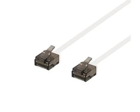 Deltaco U/UTP Cat6a RJ45 stik i gennemsigtig plast med lilla klips, viser de otte pins og den flade kabelprofil.