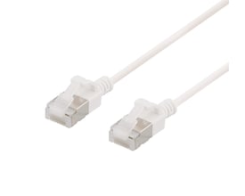 Deltaco U/FTP Cat6a patch kabel i hvid med kun 3,8mm diameter og hvide RJ45 stik.