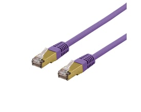 DELTACO S/FTP Cat6a patch kabel på 3 meter i lilla med gyldne RJ45 stik og hvid baggrund.