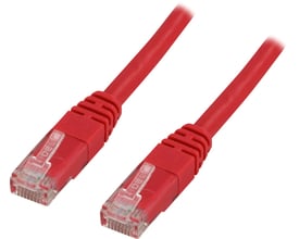 DELTACO U/UTP Cat6 patchkabel i rød farve med to RJ45-stik og en længde på 2 meter.