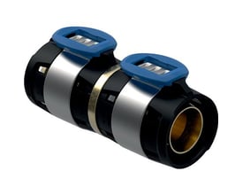 Geberit FlowFit overgang til Mepla med 40mm dimensioner, vist i perspektiv med sorte plastdele og blå pressehåndtag.