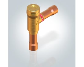 Danfoss kontraventil NRV 22S 7/8'' i kobberfarge, sett skrått forfra med loddetilkoblinger oppover og til siden.