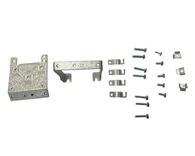 Danfoss afkoblingsplade monteringssæt MA01c, komplet med afkoblingsplade, kabelklemmer, U-terminaler og skruer i metal.