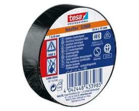 Sort tesa Isoleringstape 53988, 15 mm bred og 10 meter lang, PVC, med mærkning for 7000 V og brandfare.