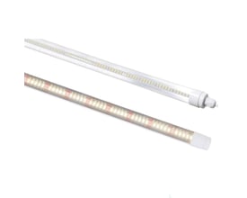 To hvide LEDlife Pro-Grow 2.0 vækstlysrør med fuldt spektrum, vist skråt med synlige LED-dioder.