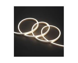 LEDlife Neon fleksibel LED strip 10x10 mm i neutral hvid, formet i ringe mod mørk baggrund.
