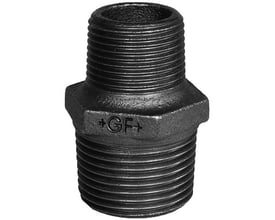 Georg Fischer sort reduceret brystnippel 1½" x 1" af blødstøbt støbejern med udvendigt gevind på begge sider.