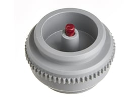 Roth adapter til 40mm Uponor plast fordelerrør i grå plast med en rød kerne i midten.