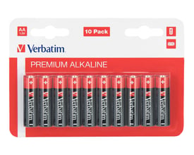 Verbatim alkalinebatteri AA/LR6 på 1,5 V i sort og rød, vist i rød og hvid blisteremballage.