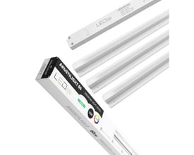 LEDlife Akustilight skinnesæt med 3 stk 60cm LED lysskinner og LED driver på hvid baggrund.
