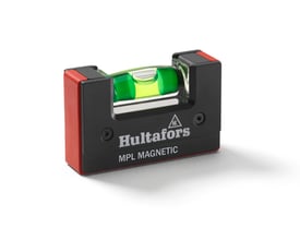 Hultafors MPL Magnetic minivaterpas i sort plast med røde endestykker og grøn libelle med forstørrelsesglas.