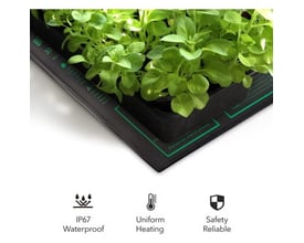 LEDlife varmemåtte med spirebakke med små planter, viser IP67 vandtæt, ensartet opvarmning og sikkerhed.