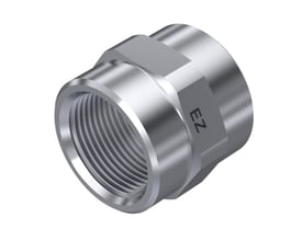 Isiflo muffe 3/4'' forkromet messing, med 33mm længde og muffe/muffe udformning på hvid baggrund.