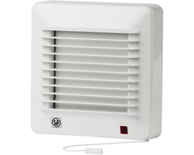 S&P EDM-100 MZ vådrumsventilator i hvid, med automatisk jalousi, snortræk og en lille rød statusindikator.
